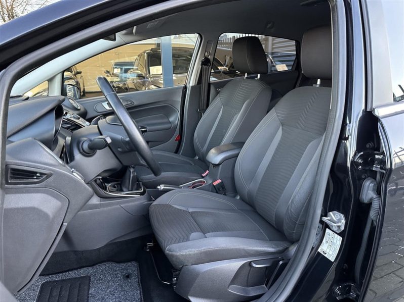 Ford Fiesta 1.0 Ecoboost 100PK Titanium 5-deurs (CLIMATE CONTROL|VOORRUITVERW.|PDC) full