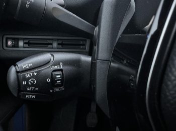 Peugeot 3008 1.2 Puretech 130PK Allure (NAVI|CAMERA|TREKHAAK|SPORTSTOELEN) full